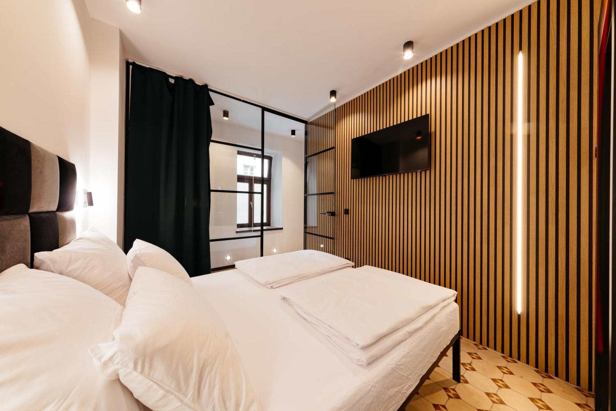 Main Square Apartments & Rooms Maribor Exterior photo